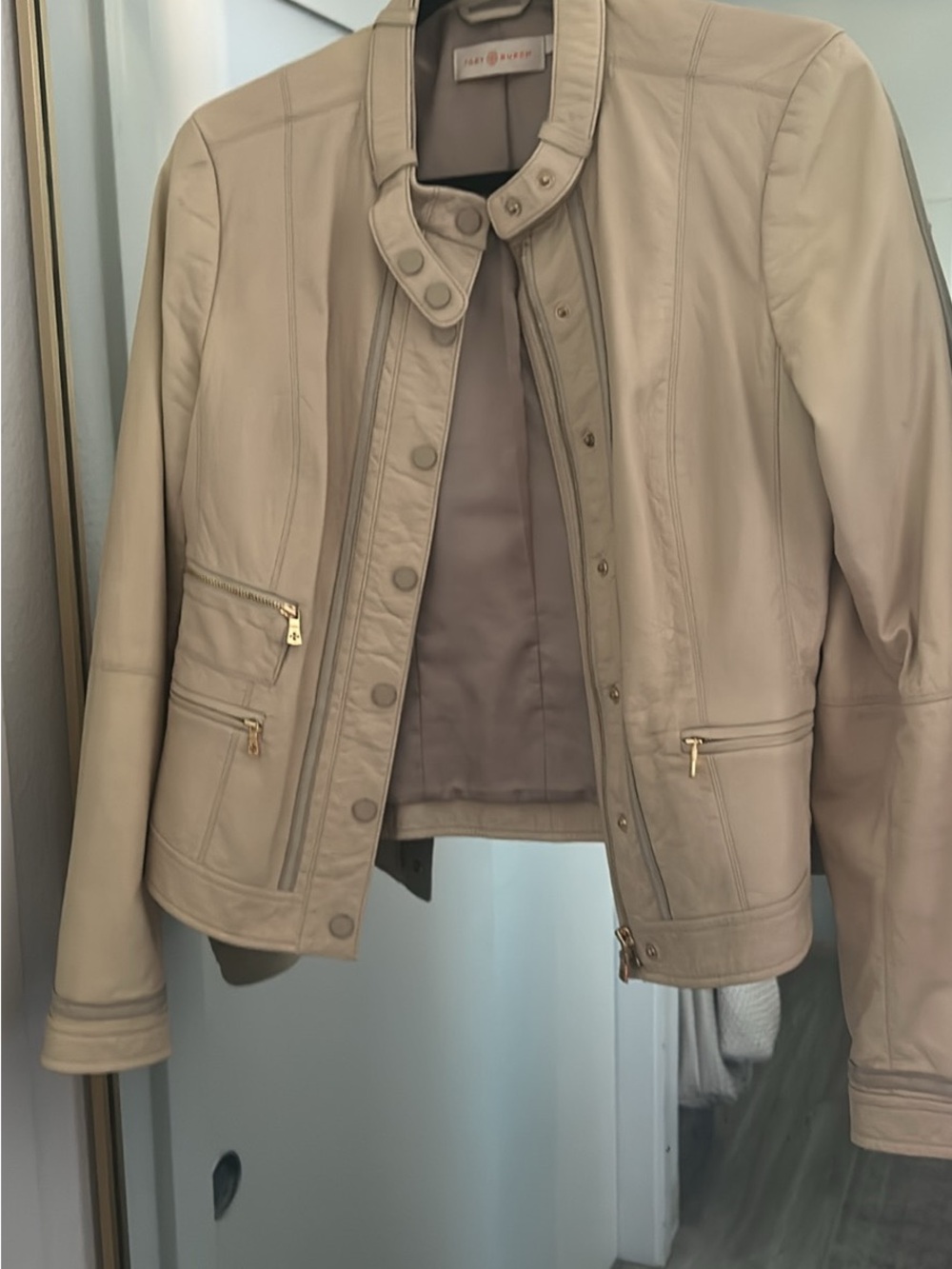 Tory Burch Cream Leather Zip & Snap Jacket with Gold Hardware - Picture 4 of 8